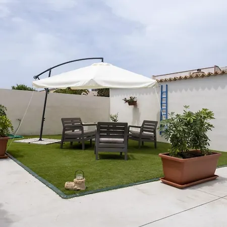 Holiday home Fratantonio - Granelli